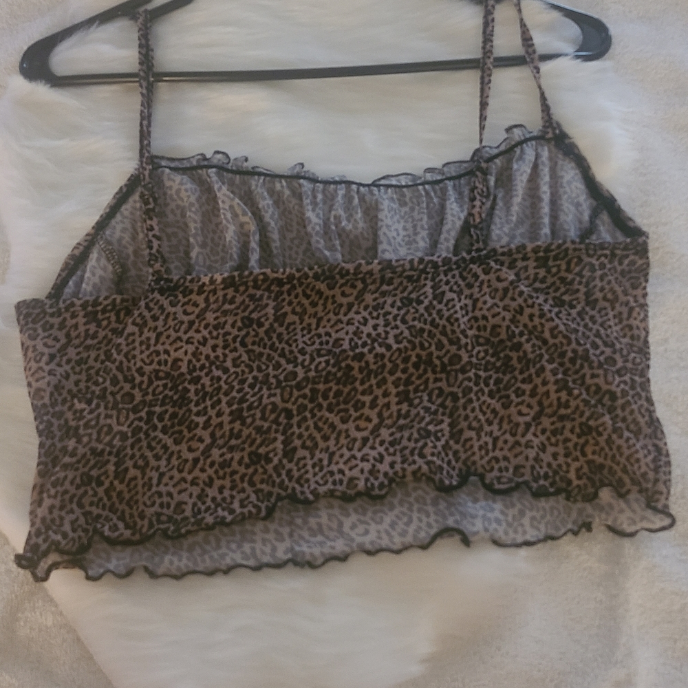 FINAL PRICE!! CROP Shirt - Picture 2 of 2